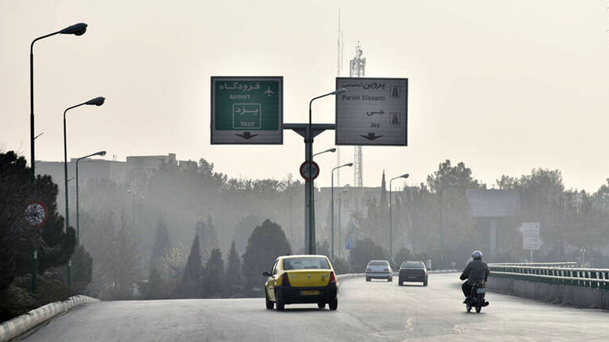 تداوم آلودگی هوا در اصفهان؛ هفتمین روز پیاپی ناسالم برای گروه‌های حساس و هشدار سطح زرد هواشناسی