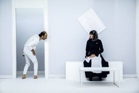 فراتر از صحنه؛ پشت پردهٔ تلاش، ایستادگی و عشق به هنر
