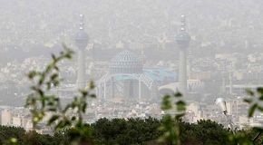 هشدار قرمز در کاشان؛ شاخص آلودگی هوا به مرز خطرناک رسید | وضعیت ناسالم در دو منطقه کلان‌شهر اصفهان