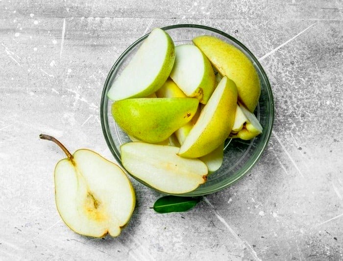 طبع گلابی سرد است یا گرم؟؛ 23خواص شاه میوه برای بدن