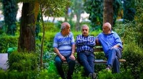 واریز همزمان عیدی و حقوق؛ عیدی ۱۰ میلیون تومانی بازنشستگان کشوری در راه است