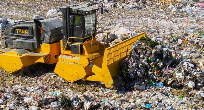 خداحافظی با زباله‌ها در نصف‌جهان ۱۴۱۰