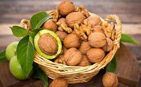 تعبیر خواب گردو|نماد ثروت، فرزند،علم یا هشدار؟ بررسی معبران