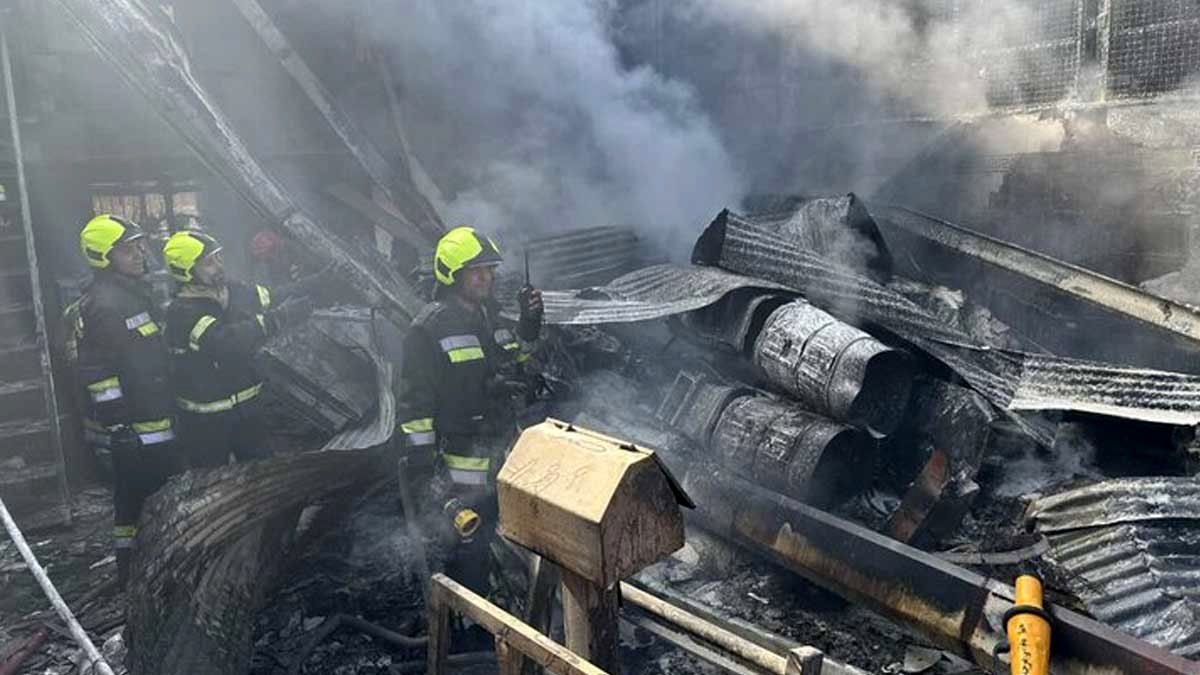 جزئیات سانحه خونین بالگرد در میدان تره‌بار درچه؛ شهادت ۲ خلبان ارتش و ۲ شهروند