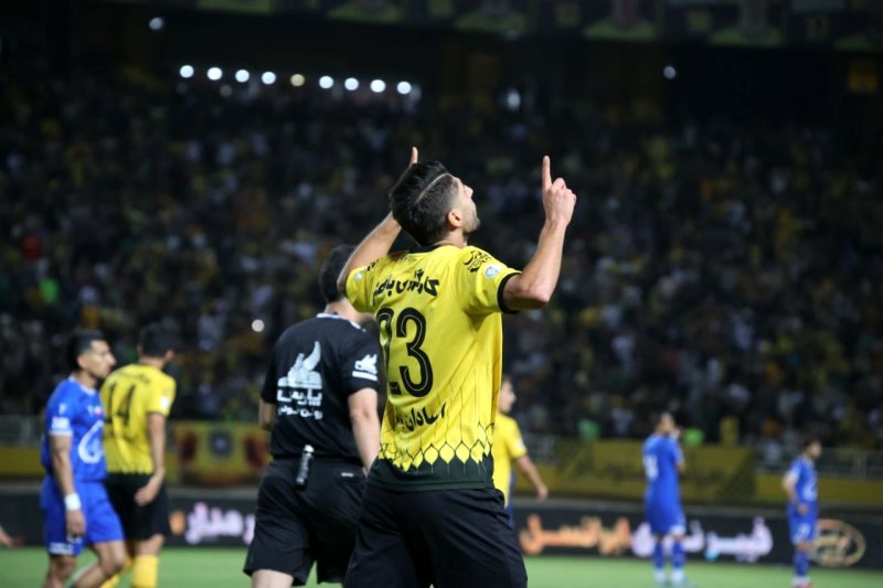 محمدمهدی محبی؛ تک خال هنرمند سپاهان